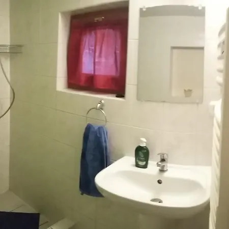 Norbi Apartment Abadszalok