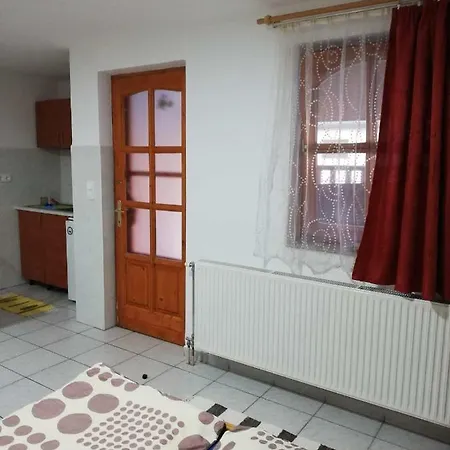 Apartment Norbi Abadszalok