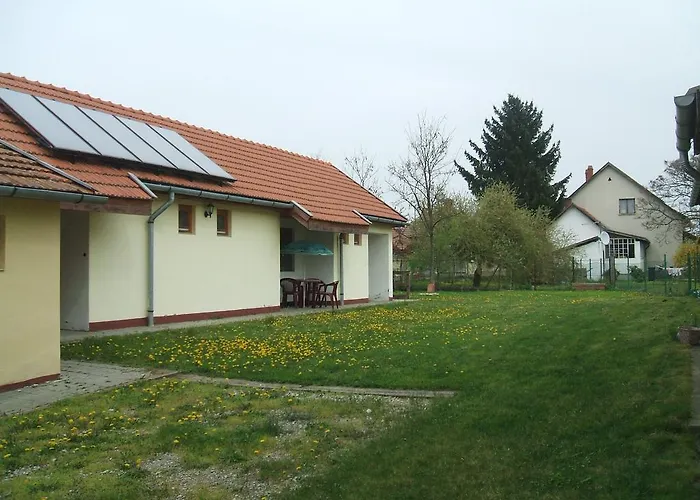 Norbi Apartment Abadszalok
